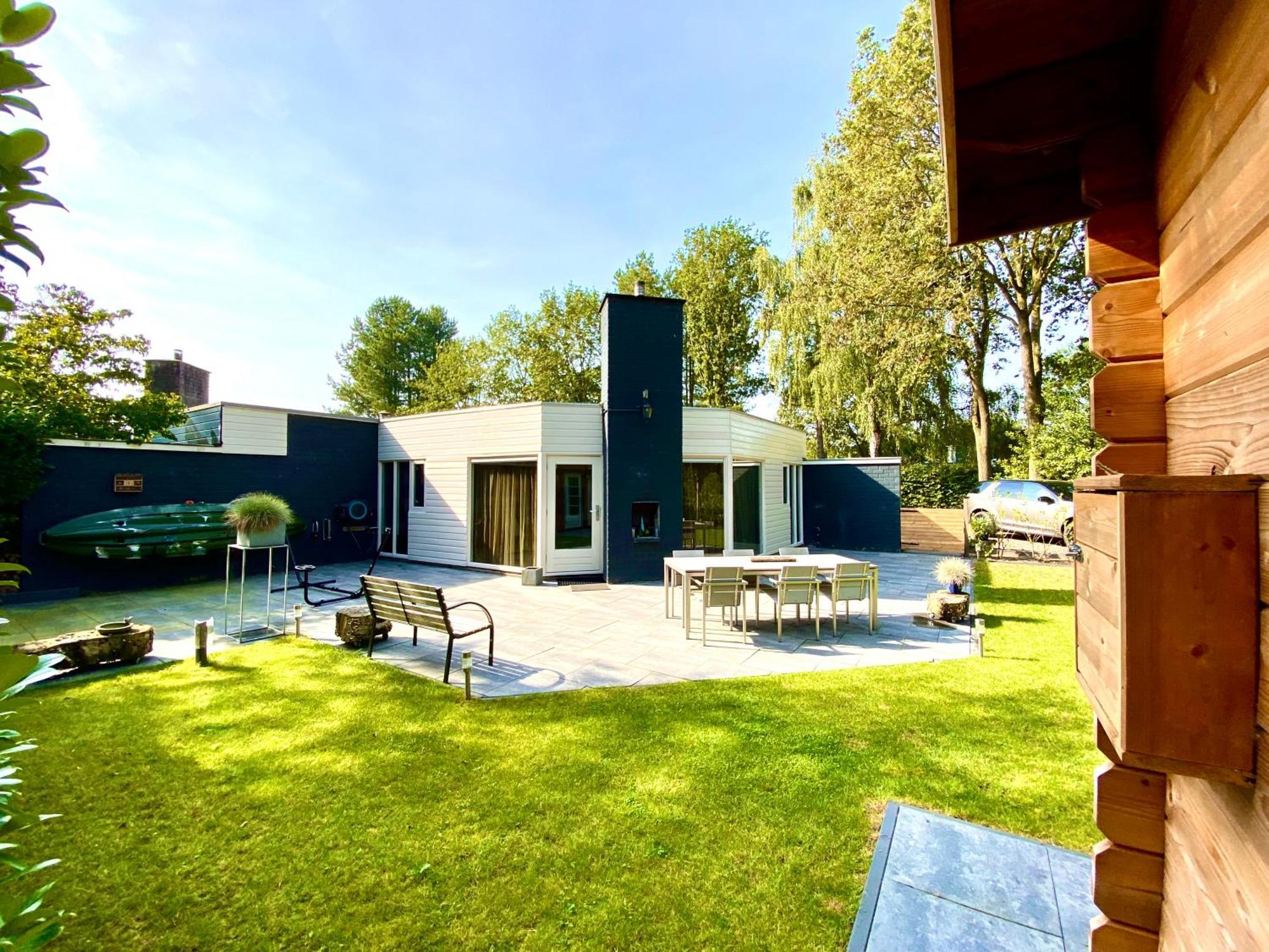 Strandhuisje Ermerzand エクステリア 写真